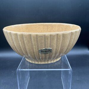Vintage Haeger Pottery Tan or Brown Speckled Ribbed Planter 4020 USA